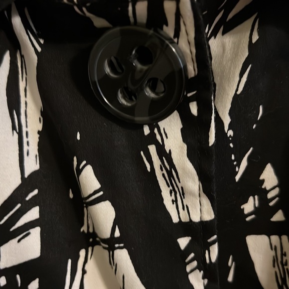 e-col-o-gie fully lined jacket for women. Size L ( buttons are loose) - Picture 3 of 7